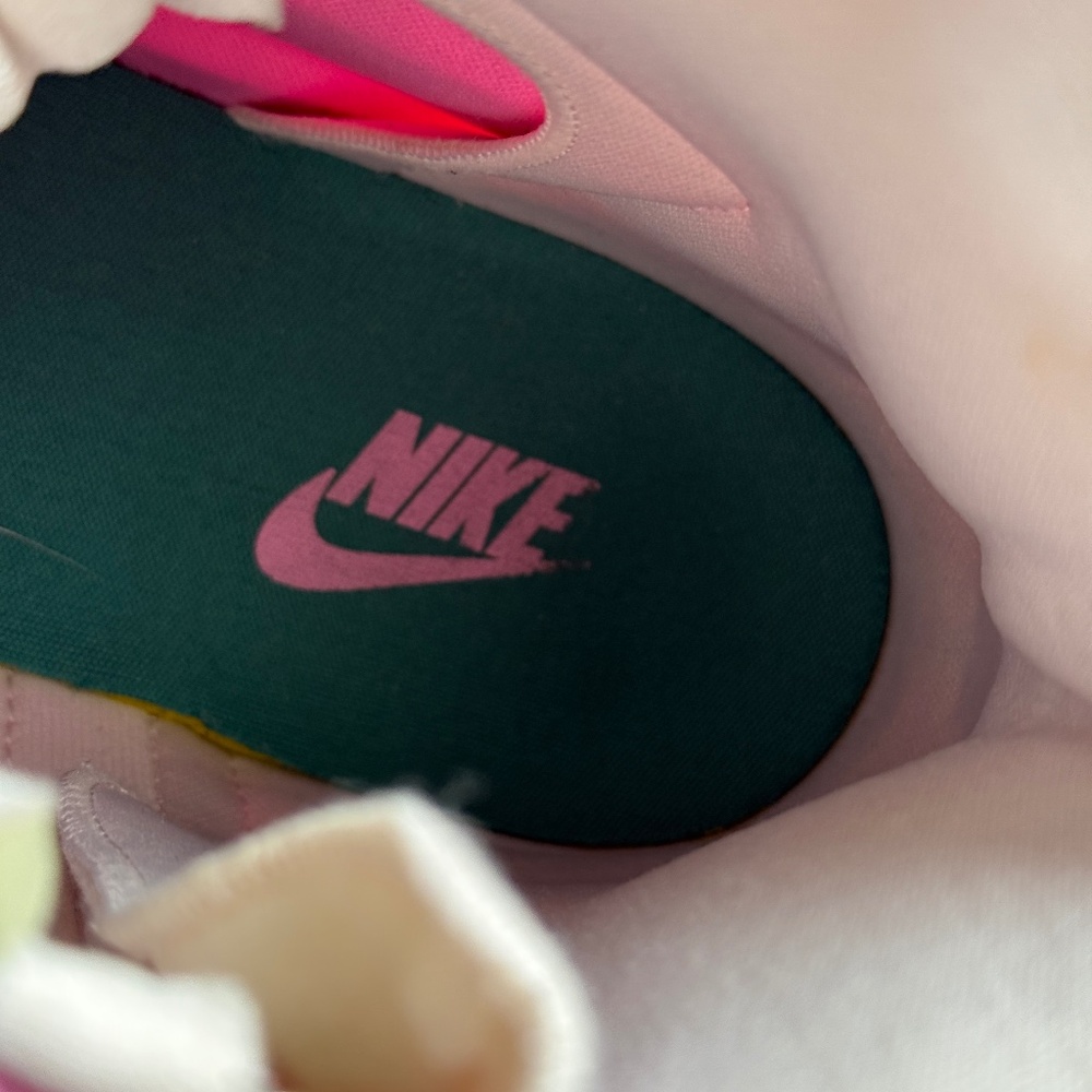 Nike Pink High-Top Sneakers - Picture 6 of 9